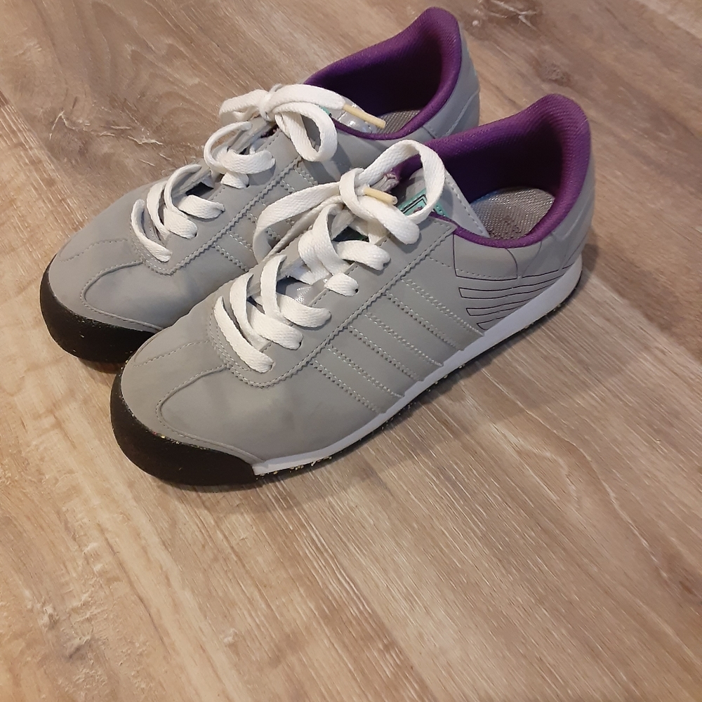 Adidas Orthalite Gray/White/Purple Women's Size 5 Pre-Owned